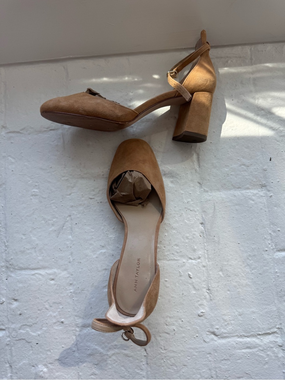 Ann Taylor Camel Suede Block Heel Mary Jane